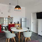 Townhouse דירה גיתיו